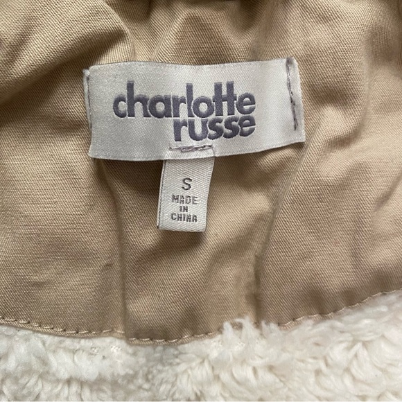 $10 or 2/$15 Charlotte Russe Sherpa Lined Khaki Utility Vest Size Small - Picture 3 of 8